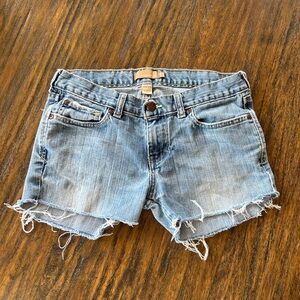 Abercrombie & Fitch Vintage Y2K Low Rise Distressed Denim Mini Shorts - Size 4